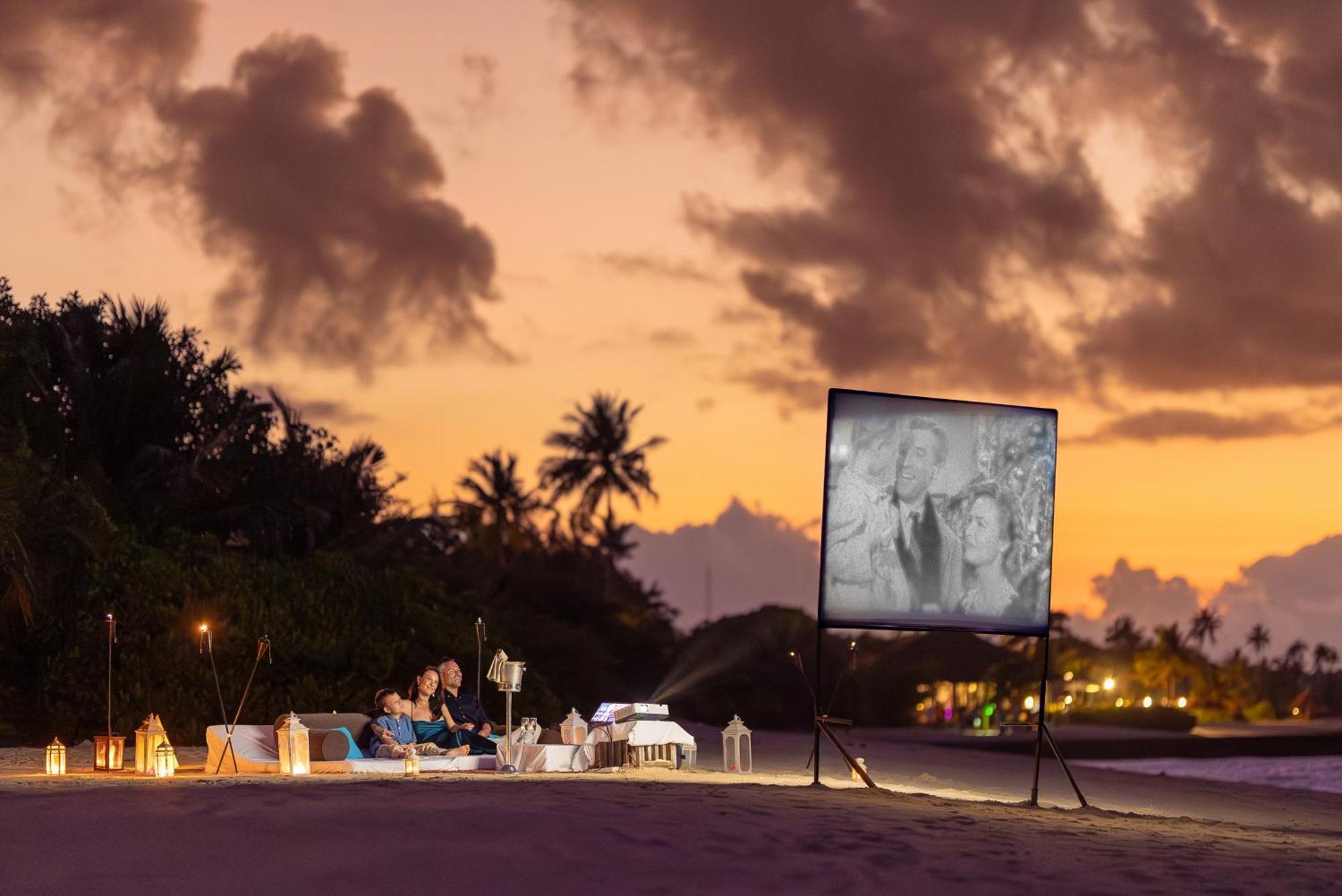 Atmosphere Kanifushi Hotel Naifaru Exterior photo